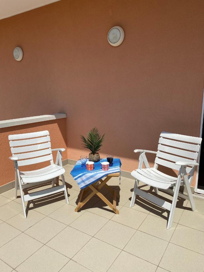 דירות ביביונה Casa Briciola - Fully Equipped, Garden And Pool מראה חיצוני תמונה